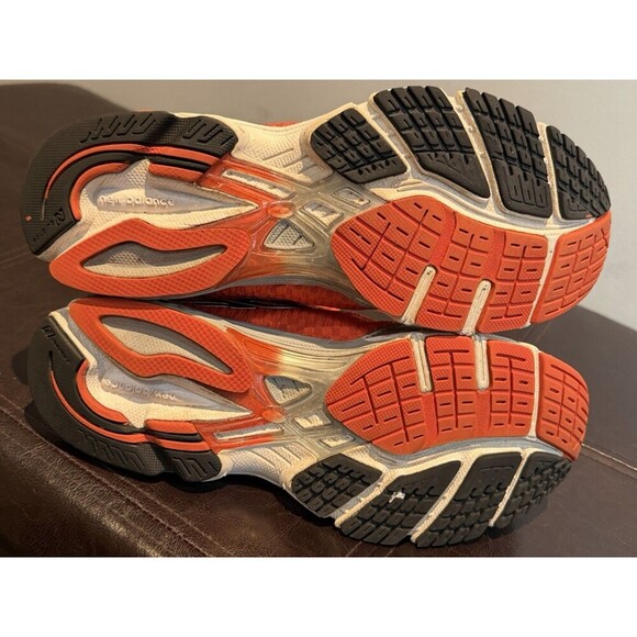 New Balance Ultra Lite 902 Orange Men’s Size 8 Lightweight Cross Country Run main image 6
